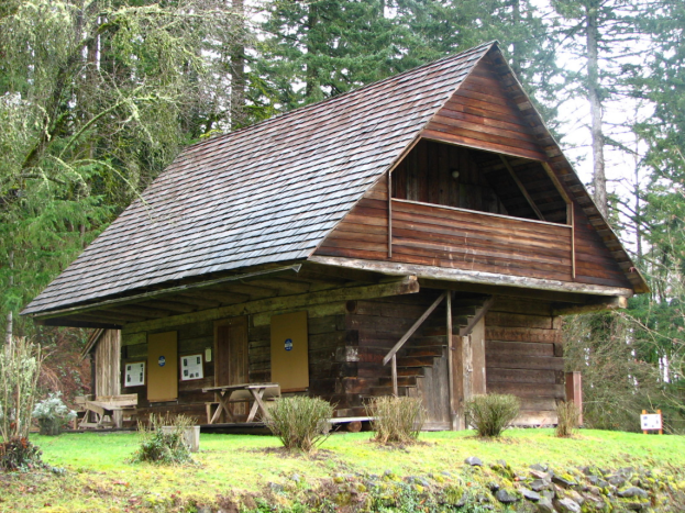 Homes for Off Grid Living in Oregon
